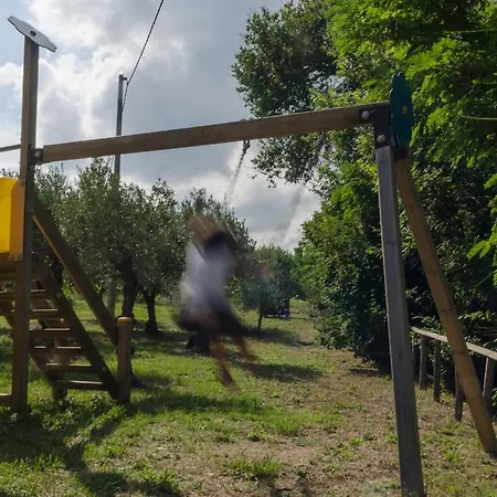 Le Vigne Farm stay *